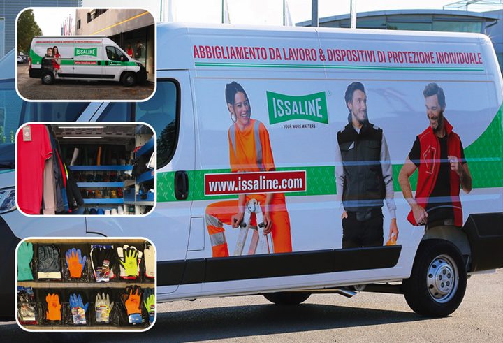 Il furgone dello showroom itinerante E-MIKE